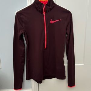 NIKE DRI-FIT burgundy quarter zip